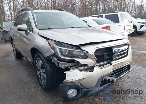 2018 Subaru Outback 3.6R Limited z USA, uszkodzony, nr VIN 4S4BSENC9J3360897